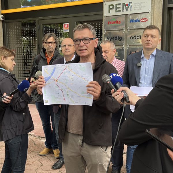 Ove nedelje protesti u 29 gradova u Srbiji, biće blokirani autoput i međunarodne pruge, šeta se do Pinka