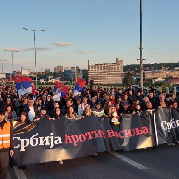 Stigla podrška od evroparlamentarca pred današnji veliki protest Srbija protiv nasilja