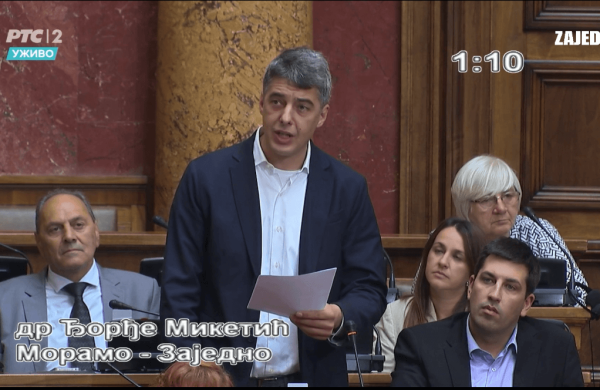 Miketić za Vreme: Restlovi, Vulin i Fejsbuk