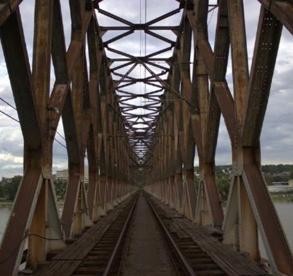 Prenamena starog železničkog mosta u drumski i biciklistički je deo rešenja za saobraćaj u Beogradu