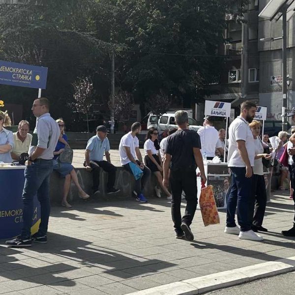 DS, SRCE, Zajedno: SNS fizički napao predstavnicu stranke Zajedno na Banjici